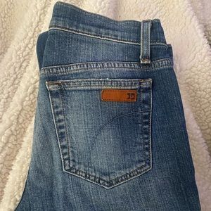 Joe’s Ripped Straight Jeans Size 28